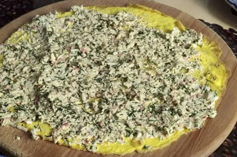 rolly iz blinov s nachinkoj na prazdnichnyj stol 1f9c17d