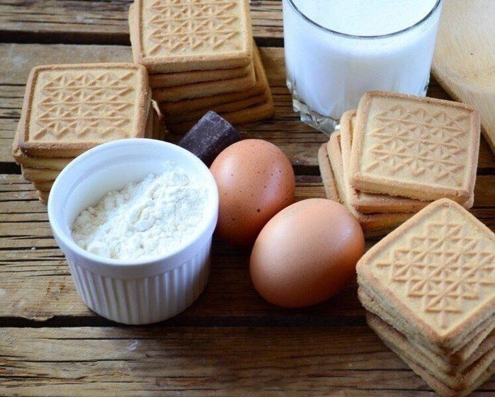 Смачненький тортик з печива із заварним кремом: обов'язково спробуйте