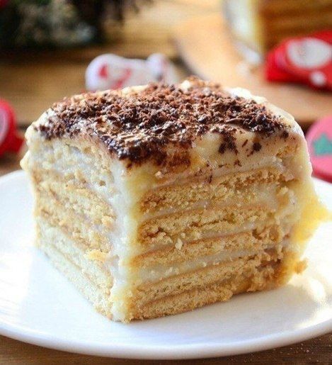 Смачненький тортик з печива із заварним кремом: обов'язково спробуйте