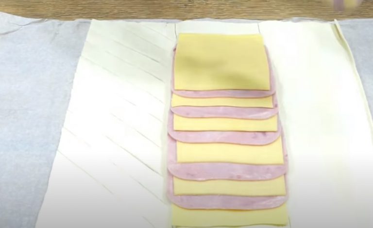 Лінивий сніданок тільки з трьома продуктами. Простий рецепт для закуски 9 168a1286d316acfc11d5a42df3bdfd30