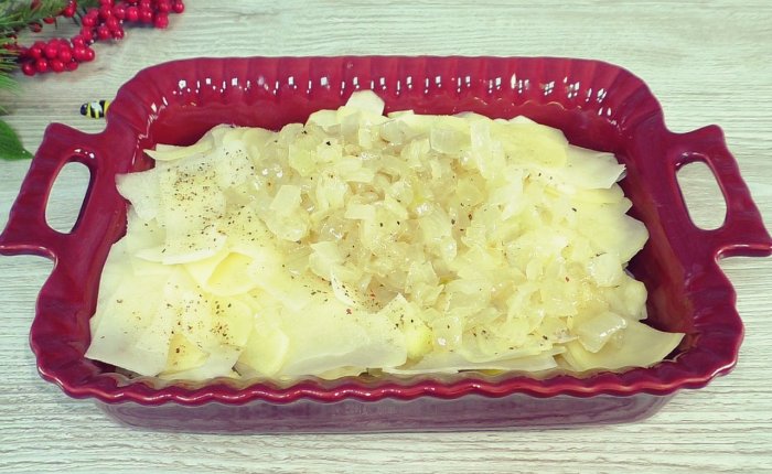 Заливаю сиру картоплю молоком, а потім в духовку: смачно і просто 19 fabea32ce5bcc3d50db6101877a7f990
