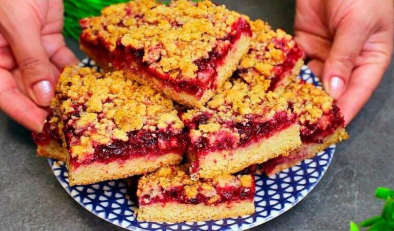 Віденське печиво "Тертий пиріг" з замороженими ягодами: найкраща випічка до чаю 10 1 5