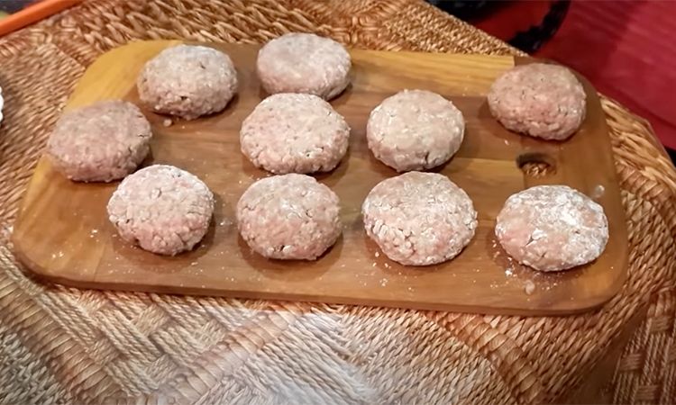 4bf44ff54abbfc8cf9b94c3e571477e1