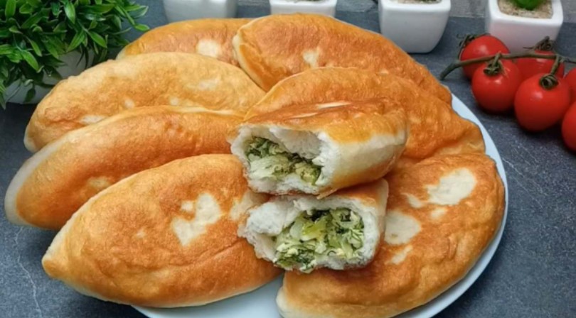 Пиріжки з капустою із заварного дріжджового тіста - дуже смачні! 25 4d7e886a16ecd28b9c7432d5e777b8b0