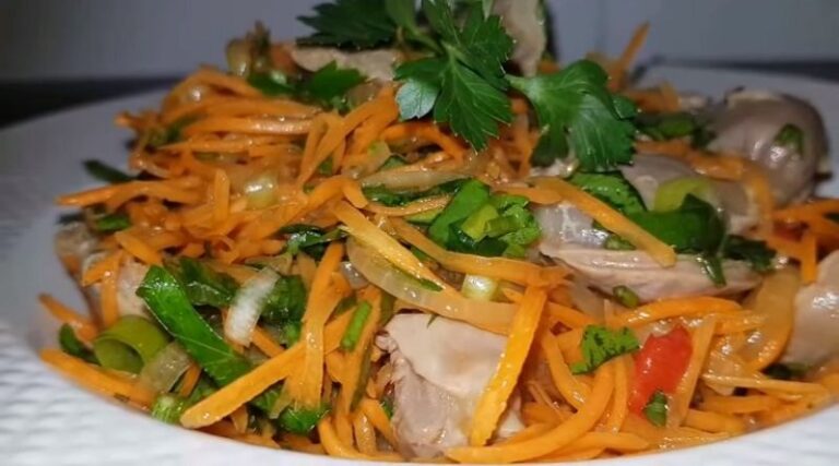 Пікантна закуска з курячих шлуночків з овочами: просто та смачно 12 597c638400aceb9056a3500cc3b7fe97