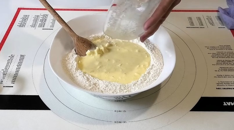 70c9a81f0f35647ca6f181393c7817c0