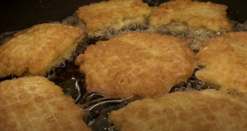 a599e8ff792eda2caaeb82b571c16d27