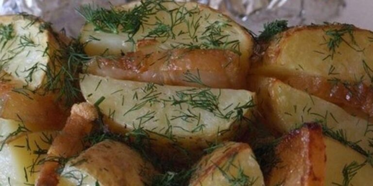 kartoplja z salom zapechena v folzi d0cfaff