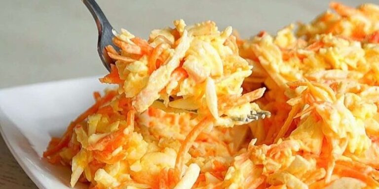 na stoli stilki vsogo a gosti yidjat lishe salat iz morkvi smakota za 10 hvilin e7afb6b