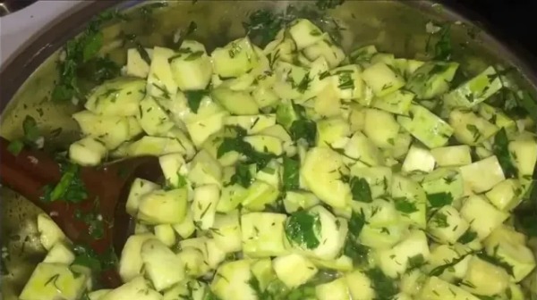 Кабачки на зиму зі смаком білих грибів: покроковий рецепт з фото 16 22f5e8e28a35e5030d896f2acbeda9b0