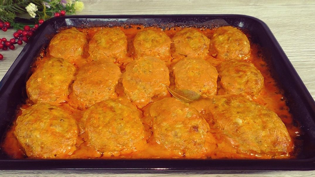 З'єдную фарш з рисом, овочами і в духовку, мій улюблений рецепт лінивих голубців 48 4d23afd7c85d63e132f140358d1bc8a0