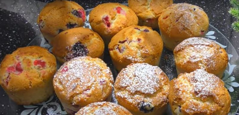 Рецепт без проблем. Все змішала й у духовку. Готуємо смачні кекси 9 fe9ae0b578f243aec30e8923835017be
