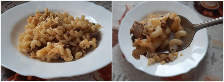 макарони з фаршем на сковороді з сиром та з томатною пастою