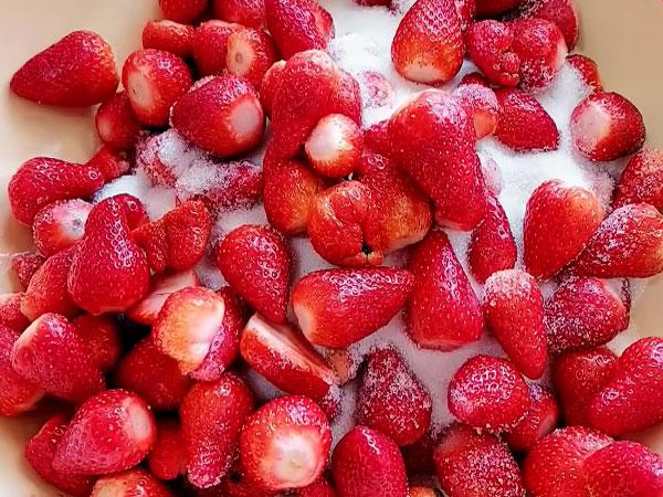 f073a93d421b350376344989ff193c97