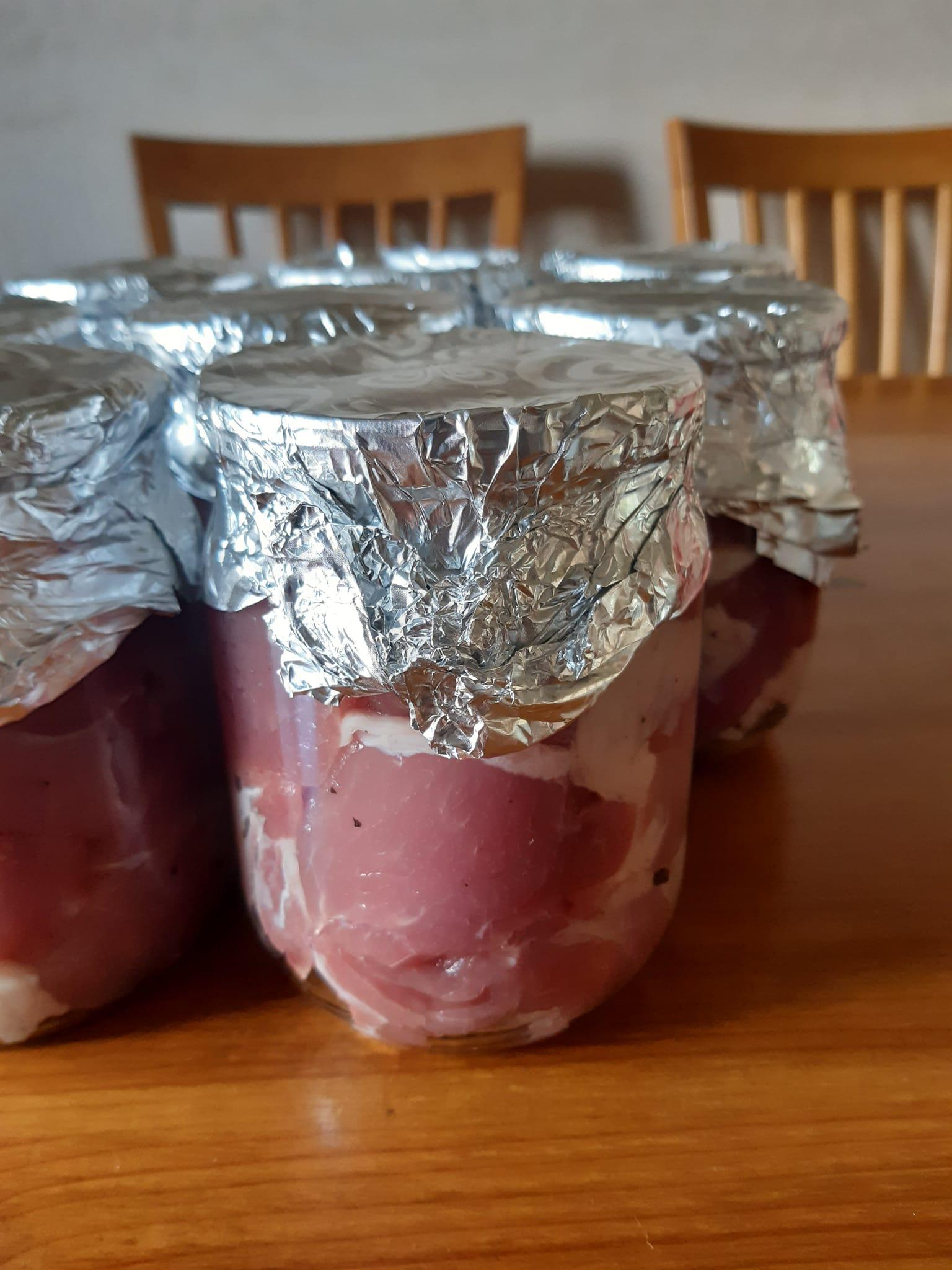 Ідеальний рецепт тушонки зі свинини - зберігайте та готуйте