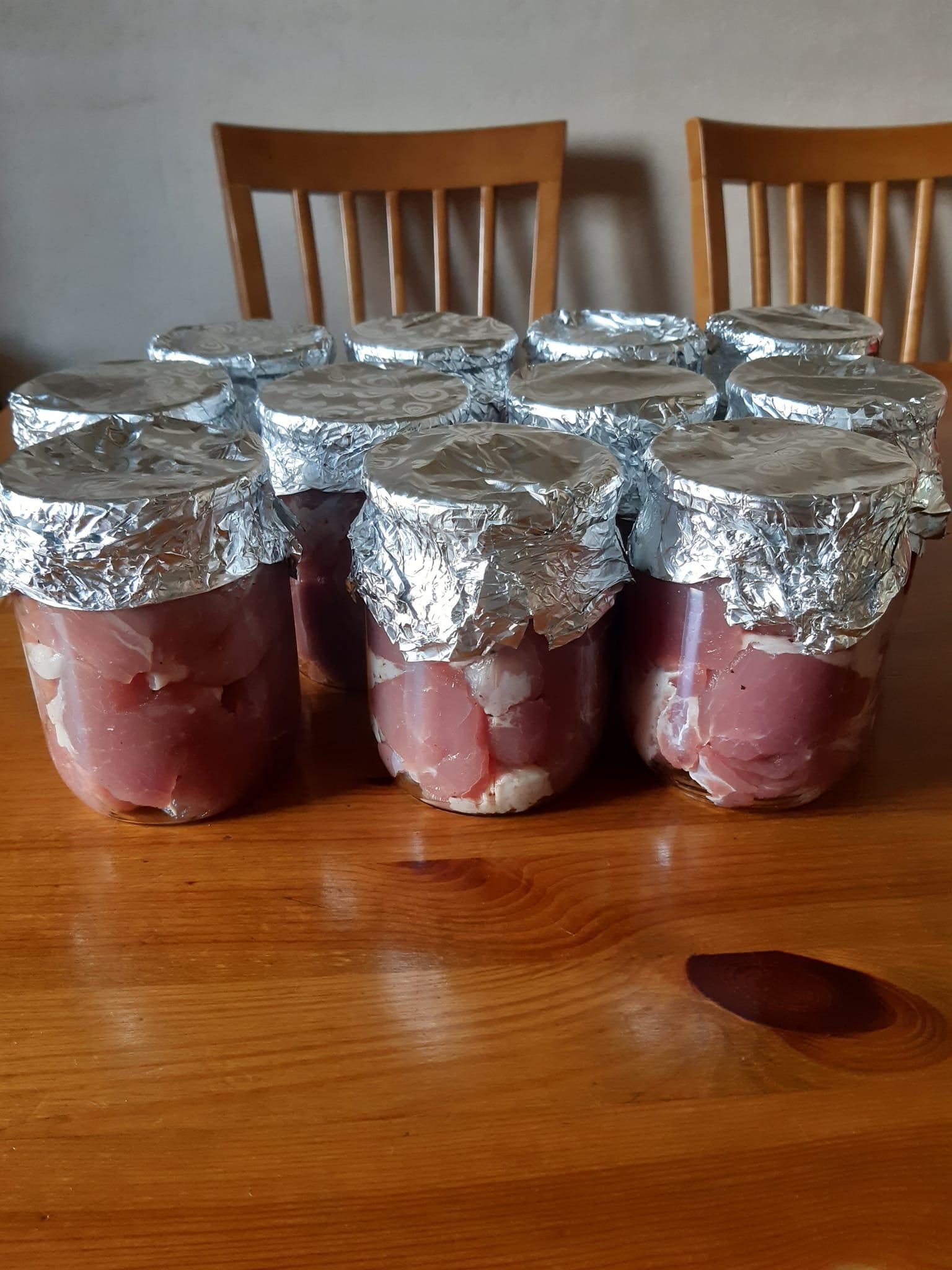 Ідеальний рецепт тушонки зі свинини - зберігайте та готуйте