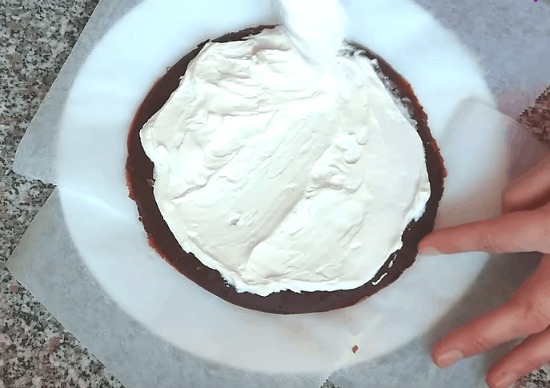 6d4577b74b58f1856d41c709ef235570