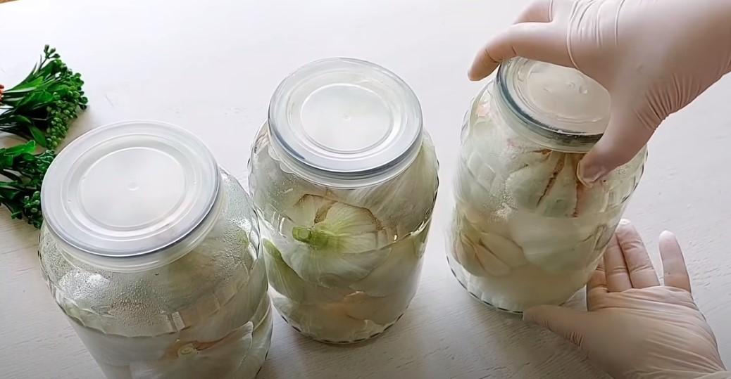 Рецепт маринованого часнику - готую без неприємного запаху: смачна закуска на зиму 17 7eea9b089eb1977107c4c20c5b5eb607