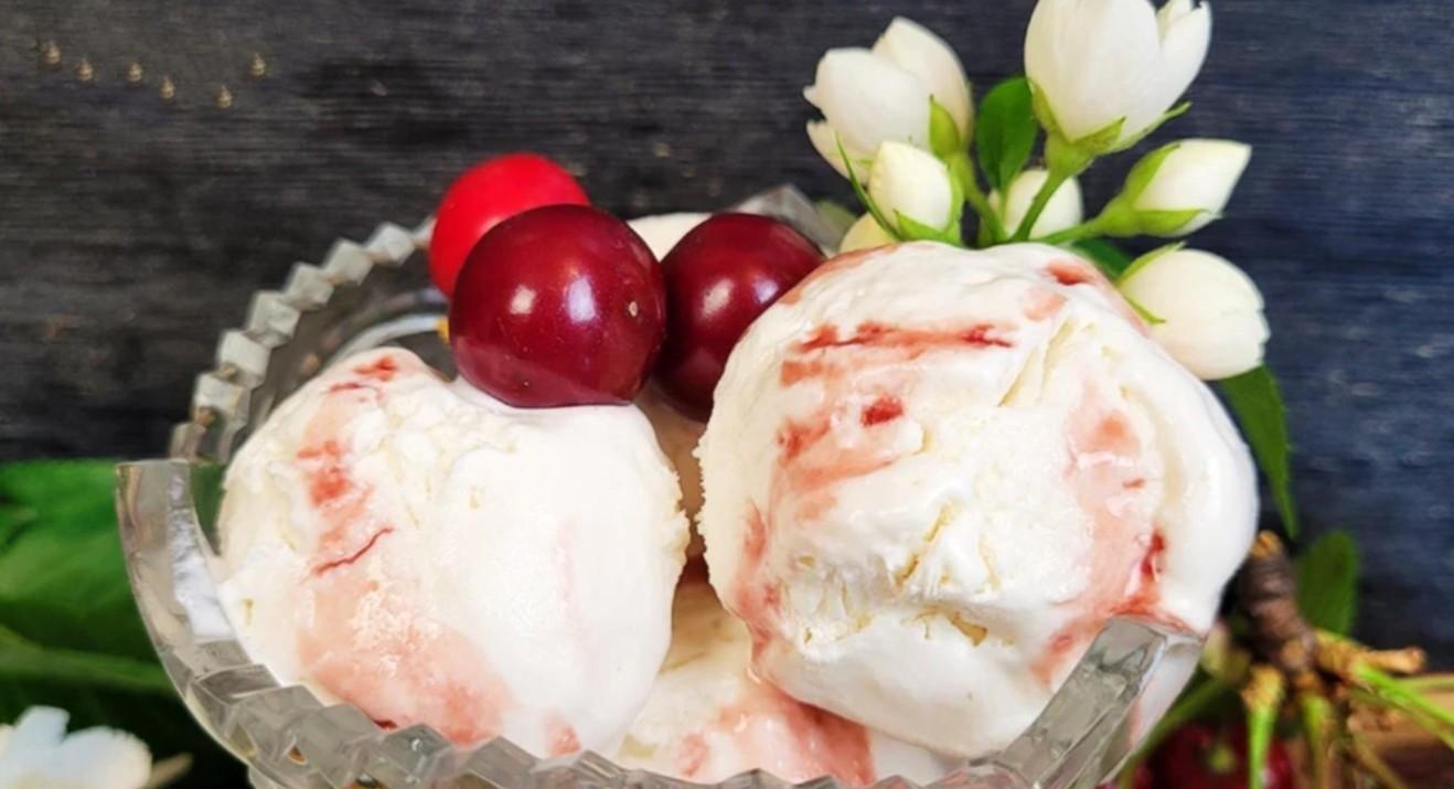 Морозиво більше не купую: 15 хвилин – і пломбір, як у магазині. Дешевше і без шматків льоду