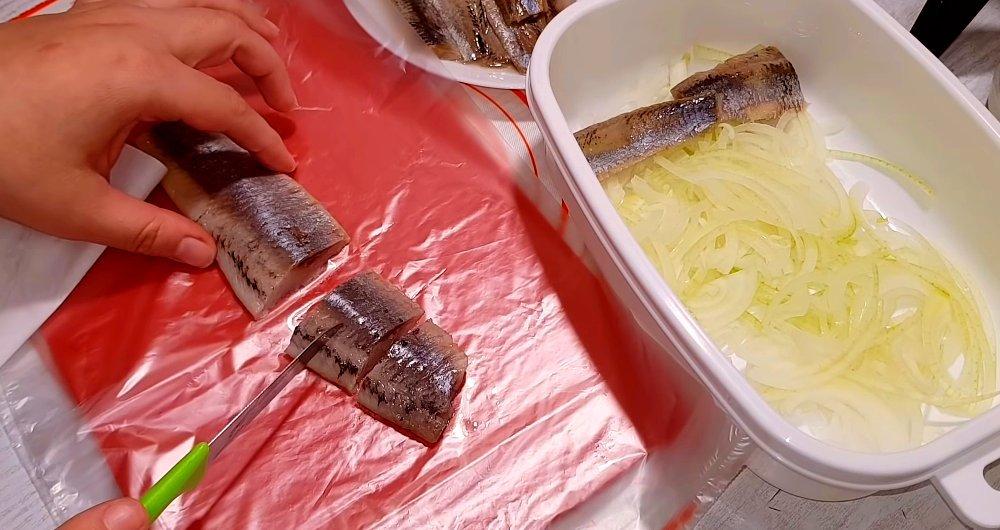 Оселедець в гірчичному соусі - соус так і хочеться "вимакувати" хлібцем! Спробуйте! 29 e027014b3609f68d94a58a2a8da5dfa0