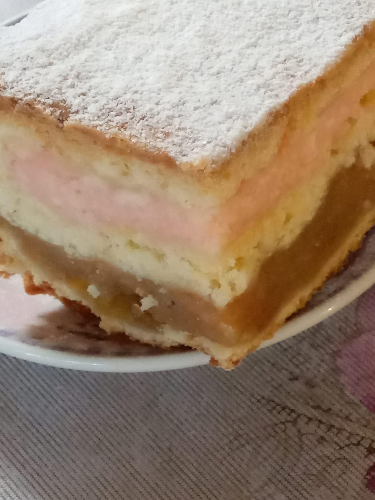 Яблучно-сирна насолода: мій авторський рецепт - Дууууже смачний в міру солодкий, з яблучною кислинкою та ніжним сирним смаком