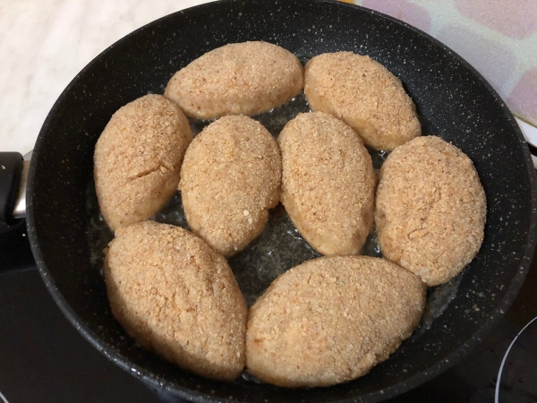 40682d8d719bffa9b6182b4e0bb1b9ee