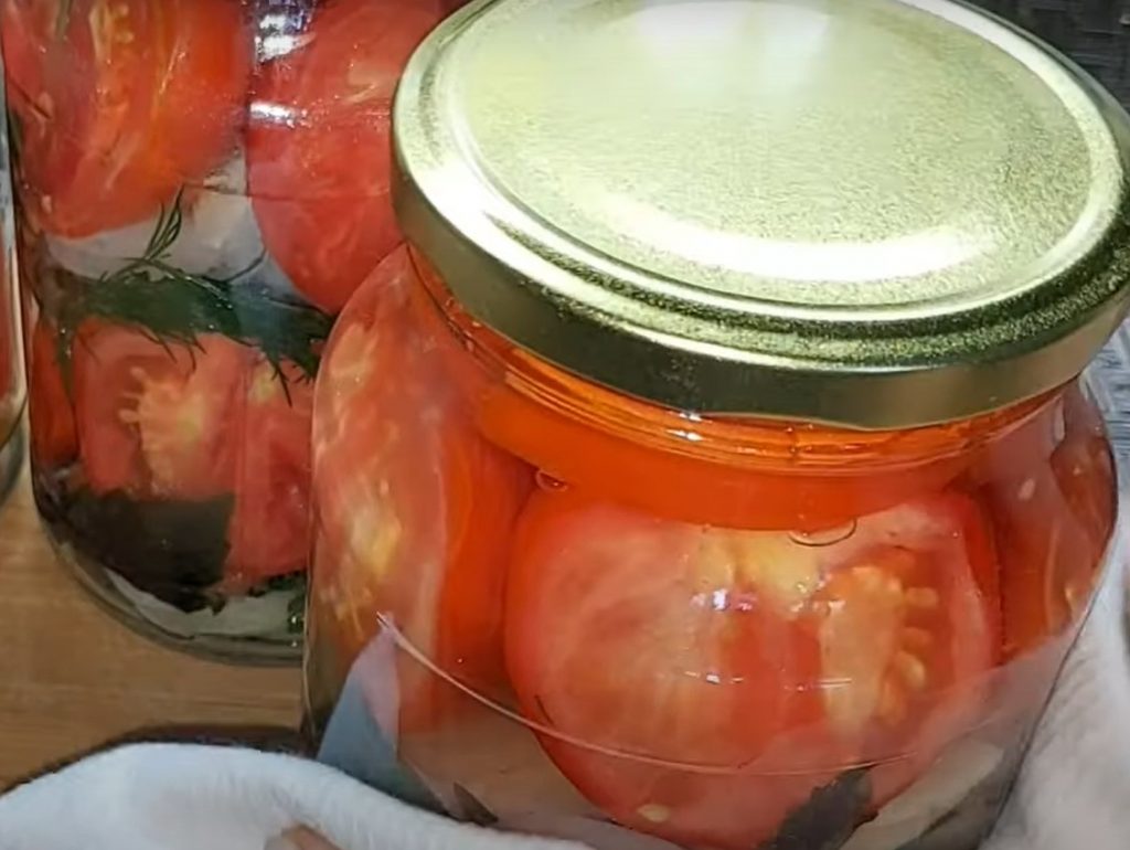 pomidori na zimu bez sterilizaciyi prostij recept z bazilikom palchiki oblizhesh 7bfd394