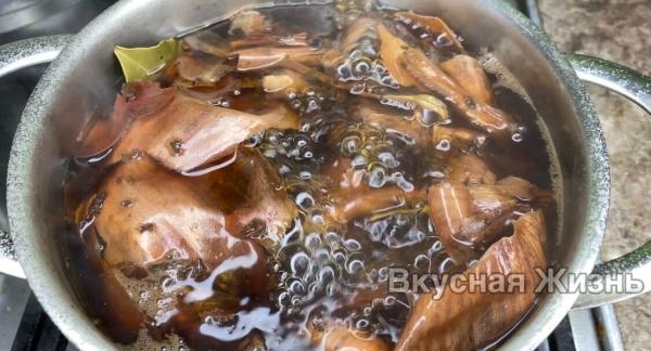 Кладу скумбрію в пляшку і заливаю маринадом (несподівано смачно) 39 96697b2ce804f1847a30ab3e030c75c0