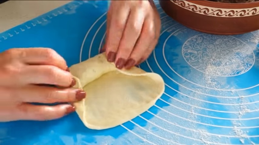 Тісто просте, без дріжджів! Це дуже смачні трубочки з м’ясом! Обов’язково спробуйте приготувати! 16 08ddc87947c2ebd6ec795eb3cfb35190