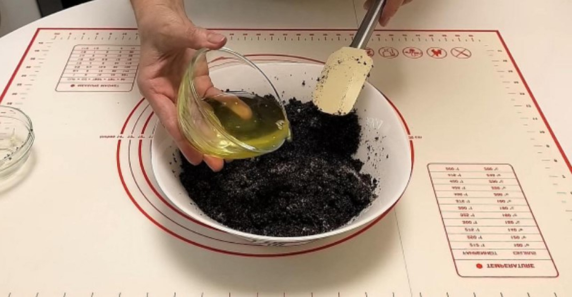 823acf9d5d9f6aca083d1e19d799ad56