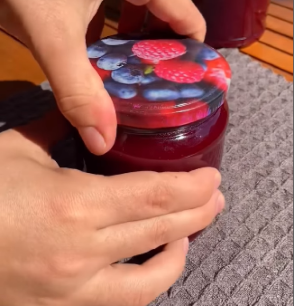 e6e42564e5ac261e64efb4514ec1d962