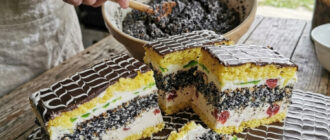 fb rozkishnyy tort vid ukrainskoi hospodyni neymovirno krasyva bahata i duzhe smachna vypichka do svyatkovoho stolu 115133