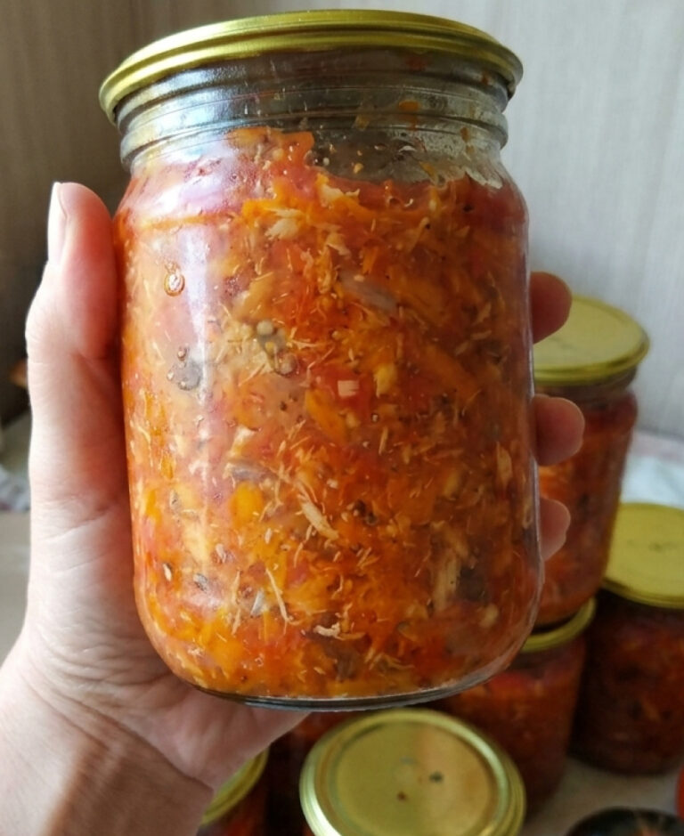 fb salat zi skumbrieyu na zymu taka zahotovka spravzhnya palychka vyruchalochka smachnyy i sytnyy salat z ryboyu 121840 1